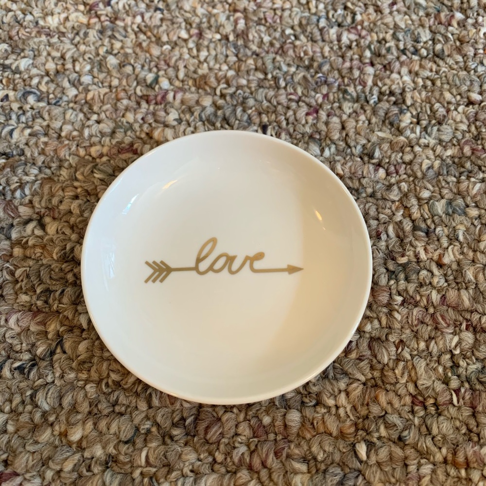 Small jewelry dish